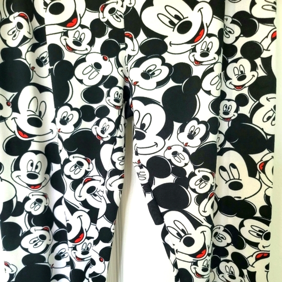 Bluenotes Disney Women's Mickey Mouse Leggings Size M - Picture 4 of 11